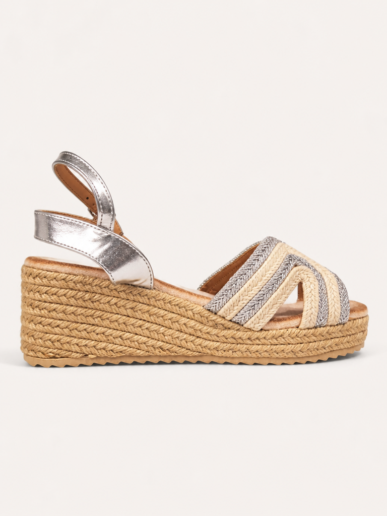 Women's comfortable heeled sandals with a trendy summer design