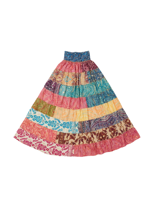 تنورة واسعة بألوان مبهجة