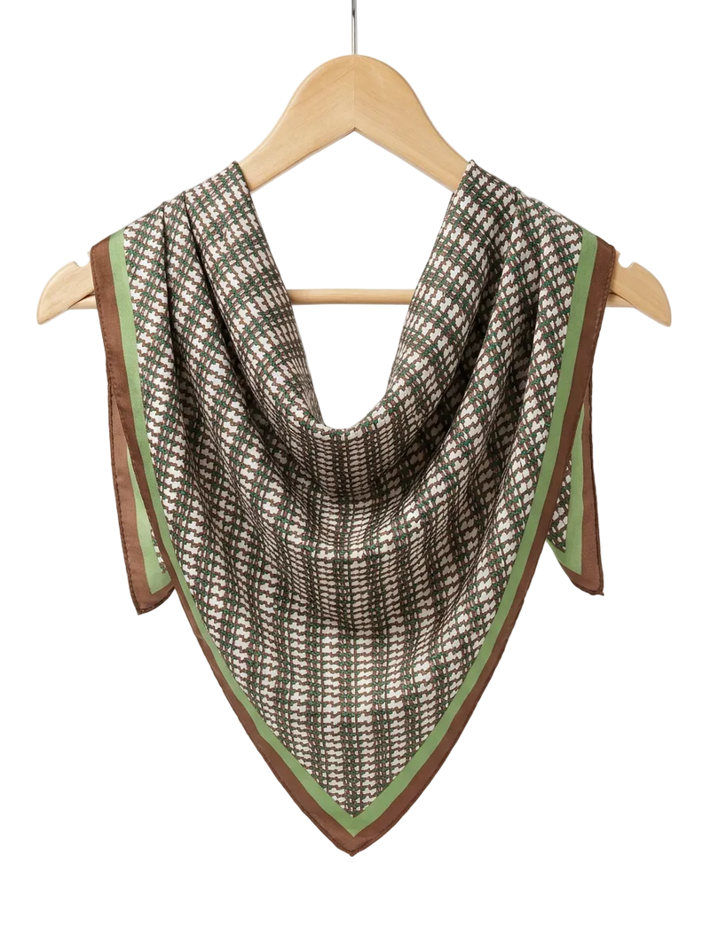 Elegant Geometric Pattern Bandana with Double Border