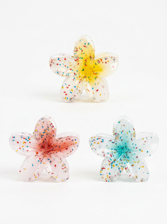 3 lightweight plastic flower hair clips