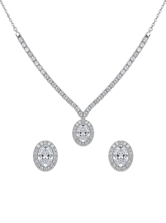 An elegant, luxurious studded set